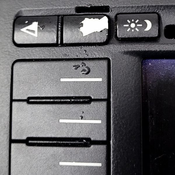 car Dashboard buttons repair and refurbishment using precision laser restoration